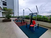 2-5pax 2B2B Panda Homestay Midas near Senibong - 4-Star