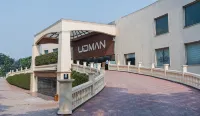 Udman Hotels and Resorts NH 8 - piscina