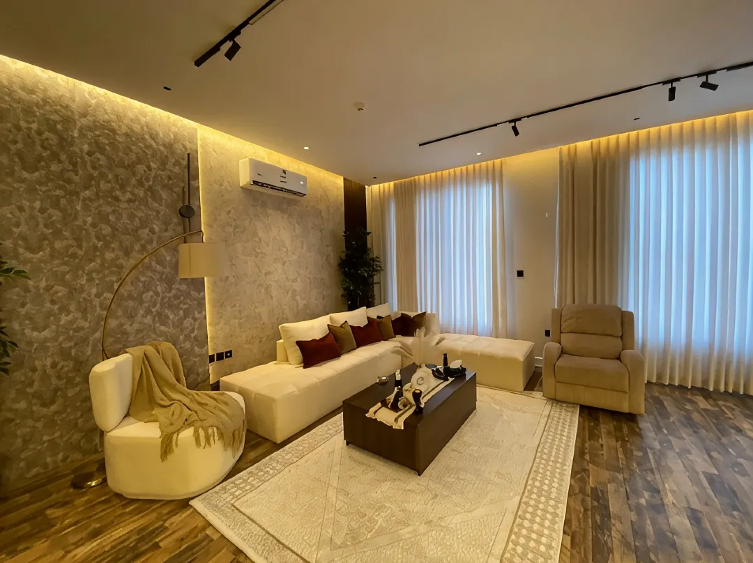 3br | Modern Space W/ 86” Tv, Self Check-in - Riad