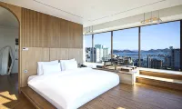Tongyeong Tourist Hotel - parking