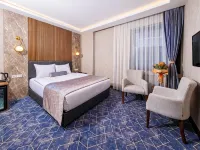 Ring Stone Hotels Bosphorus - Special Class Hotels near Tunnel Square
