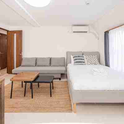 67 Apartment Shinkoiwa Rooms