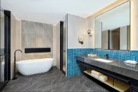 Four Points By Sheraton Nanning - วิวภูเขา