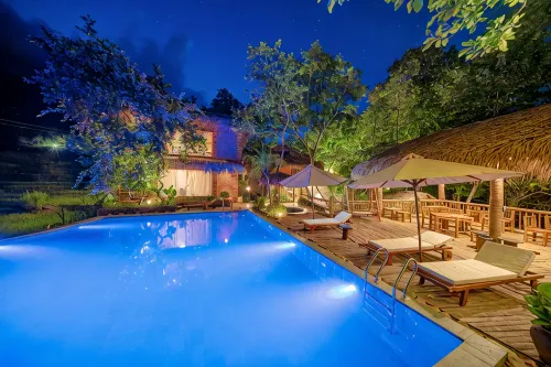 Puluong Luna Resort
