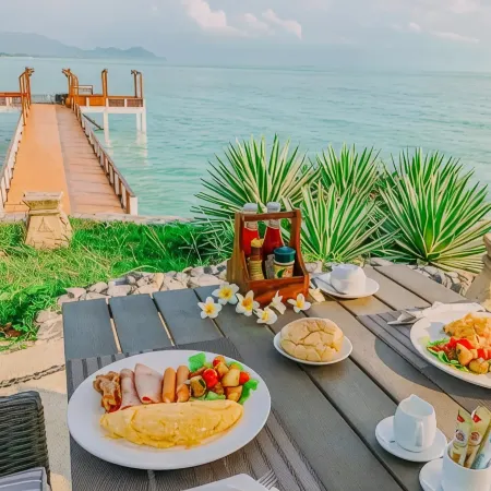 Racha Kiri Resort & Spa, Khanom