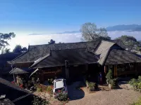 Lancang Balang Chahu B&B - parking