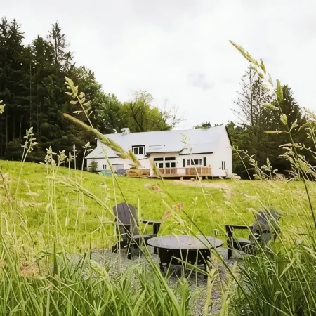 Luxe Barn • Hot Tub • Fire Pit • Ski • Catskills