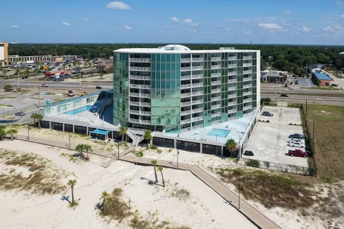 Salty Sands-Cozy 2-bedroom condo with WiFi, fitness room, directly on the beach! - 4つ星