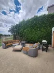 Stunning 3 bed/2.5 bath Overlooking Ocotillo Golf Course w/ Heated pool & Hottub