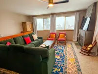 3/3 Townhome in Fraser just steps from the Black line!