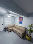 Cozy 2-bedroom apartment in the heart of Bayamón with WiFi & AC - 民宿