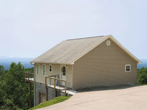 Sunrise Mountain Escape - Modern 1 Bed, 1 Bath - Gorgeous Views Near Brpw & I-77 - 4-Star