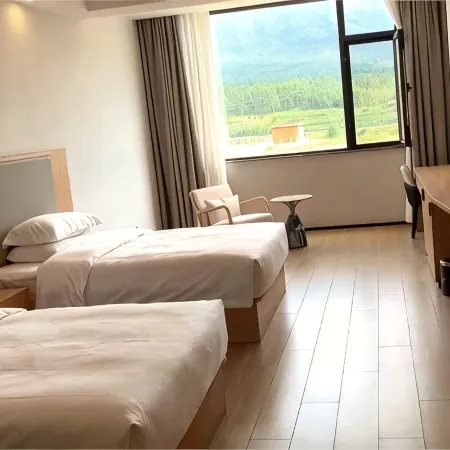 Taibai Baiyuan Hotel Отели в г. Тайбай