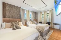 Luxury Lakefront 6BR Retreat / Games, BBQ & Views - Homestays
