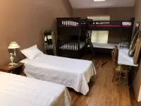 Pet & Family Friendly Log Cabin On Family Farm - 2-Star