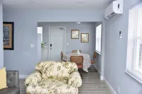 NEW BEACH LISTING -Walk To Beach, BBQ Grill, Scuba, Beach Chairs - Beach