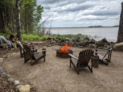 Private lakefront cabin on beautiful Munuscong Bay - Hytter