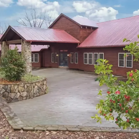 Luxury Estate for Wedding, Retreat, Family Reunion & Corporate Event, Sleeps 30