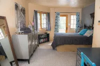Downtown Home on 1.5 Acres! Perfect for Ski and Summer! Hot Tub and Outdoor Zen - Jacuzzi