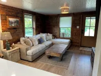 Charming 2-bedroom house in Huntsville, AR Located in the crossroads of NW AR. - Wifi