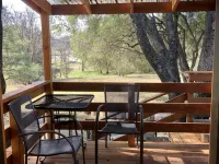 Oak Suite - Sierra Mountain Lodge