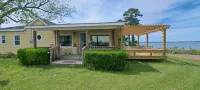 Bella Vista - Waterfront Getaway, Kayaks, fishing & Close to Topsail Beaches!