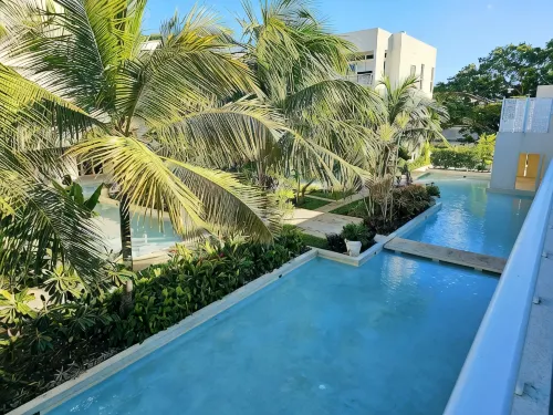 Exquisite Barbados Townhome - 3성급