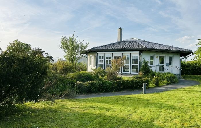 Vacation home Bayreuth in a quiet location, for families & groups. Pet friendly!