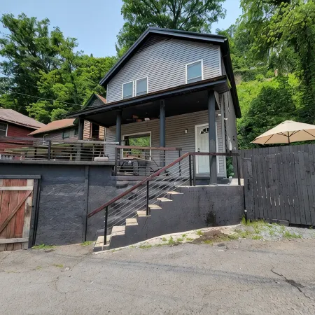 Luxury ATV lodging with beautiful view, sleeps 11.