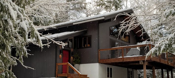 Modern Mountain Chalet Near Storyland & Summer Fun Hotels in Glen