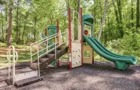 Peak City Perfection- Apex Downtown Walkable, Park Views, Big Yard, Large Groups - Boutique