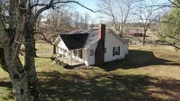 Discover Cherohala Skyway and Historic Downtown Tellico Plains in Just 5 Mins ! - 3 tähden