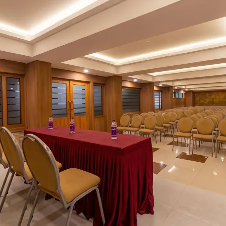 Zip by Spree Hotels Mangala Towers Thrissur