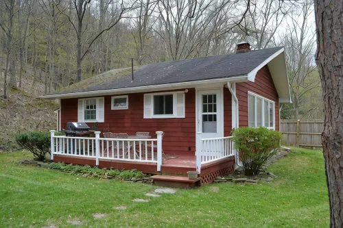 The Naples Trailhouse - Finger Lakes Nature Escape