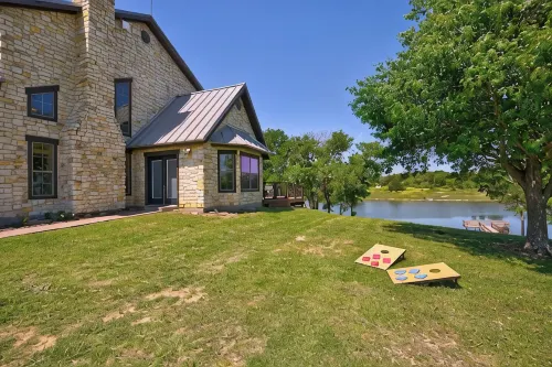 Peaceful Texas Ranch Retreat on the Lake