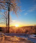 Breathtaking Mountain Views and Sunsets, Fully Renovated, Luxury VT Retreat, - Mountain view