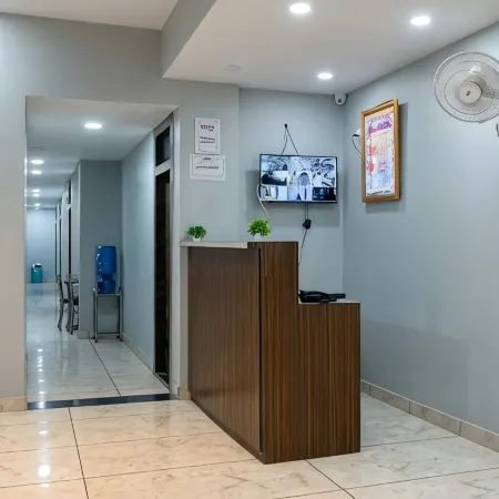 Hotel Comfort Zone Kanpur