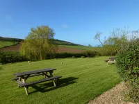 Delightful country cottage. Stunning views.  A few minutes walk to Seatown beach - 4 stjerner