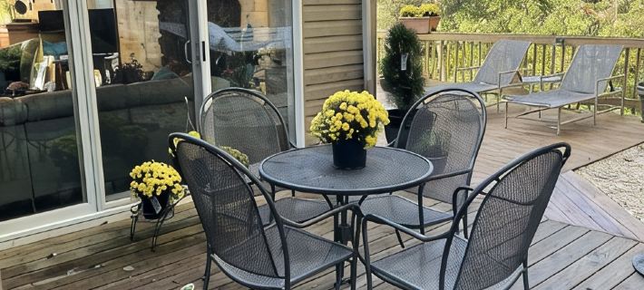 Cliff’s End • Ski & Golf Views • Fire Pit • Game Room Hotels in Basye