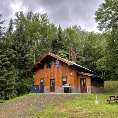 Pittsburg NH Waterfront Cabin. Direct Snowmobile & Atv Trail Access. Middle Pond