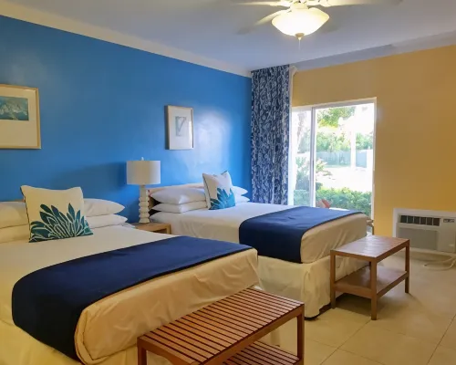 Flamingo Bay Hotel & Marina فنادق في فريبورت