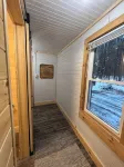 懷特湖畔新近翻新帶私人碼頭度假屋