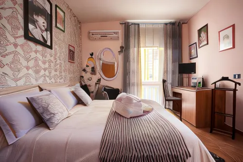Hotel Cineholiday