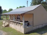Cozy Cabin central to Jefferson, Atlanta, Caddo Lake, Marshall & Linden Hotele w: Cass County