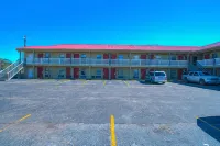 Days Inn by Wyndham Aransas Pass - 2-Star