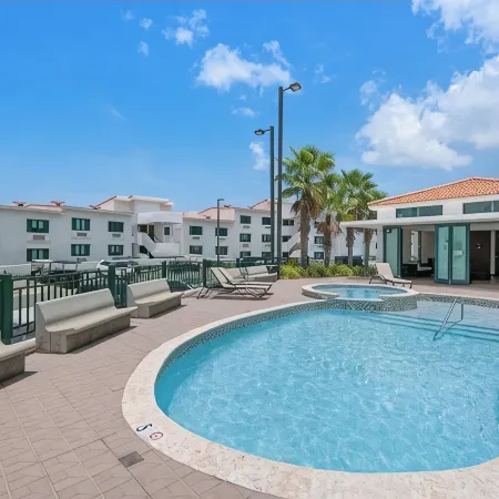 Wyndham Residence 4BR Penthouse Ocean View
