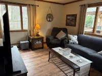 Clink’s Cabin- cozy home situated in beautiful picturesque Indian River Michigan