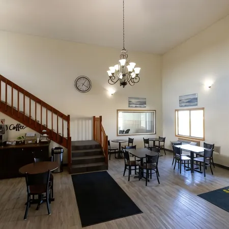 New Victorian Inn & Suites-Norfolk