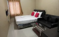 The Grand Palace Resident - Motels