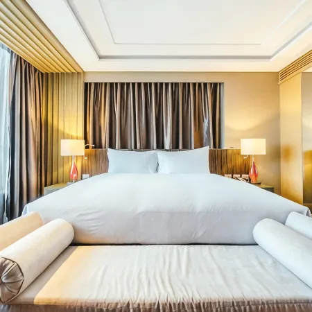 Twins Palace Hotel